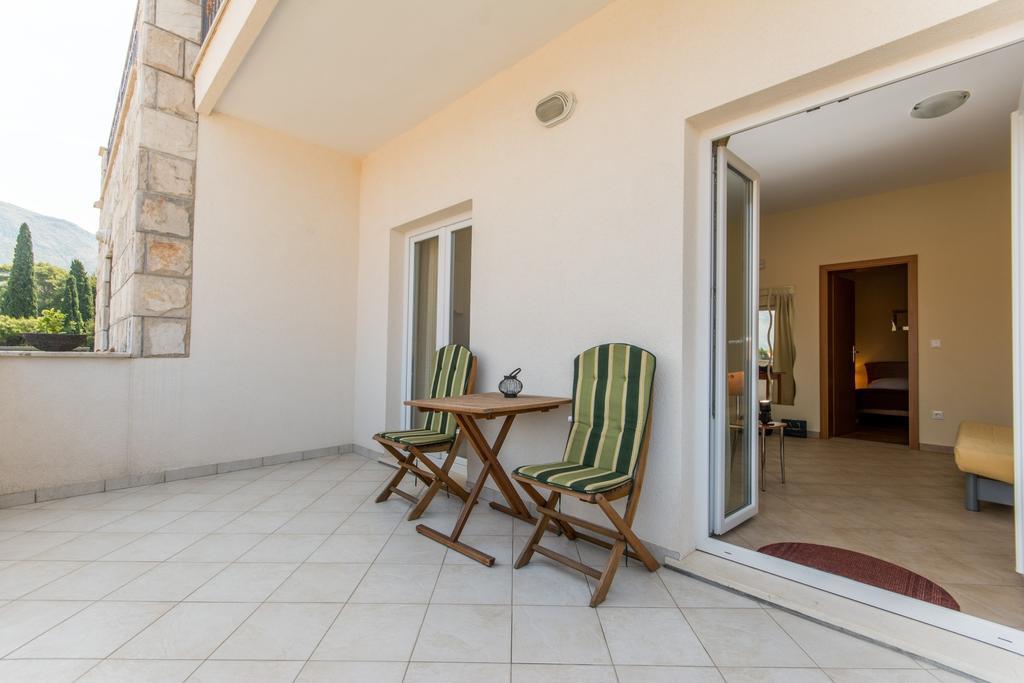 Apartments Dadic Cavtat Esterno foto