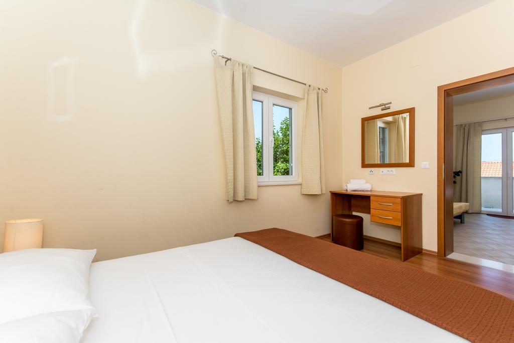 Apartments Dadic Cavtat Esterno foto